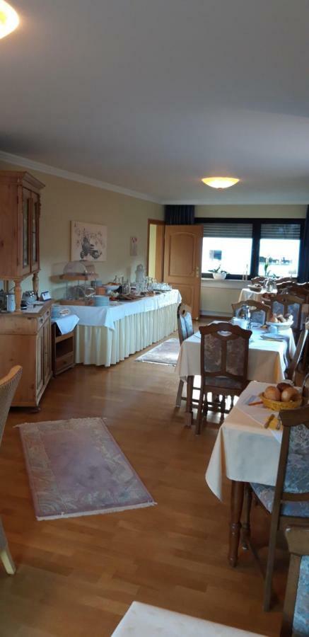 ホテルWein & Gastehaus Hermeshof トリッテンハイム エクステリア 写真
